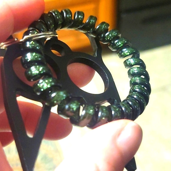 "Stabby Tabby"©️ Self Defense KittyCat Key Chain w/ Wristband 🔑 "Bottle Opener" - Picture 8 of 16